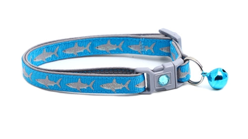 Great White Sharks – Breakaway Cat Collar