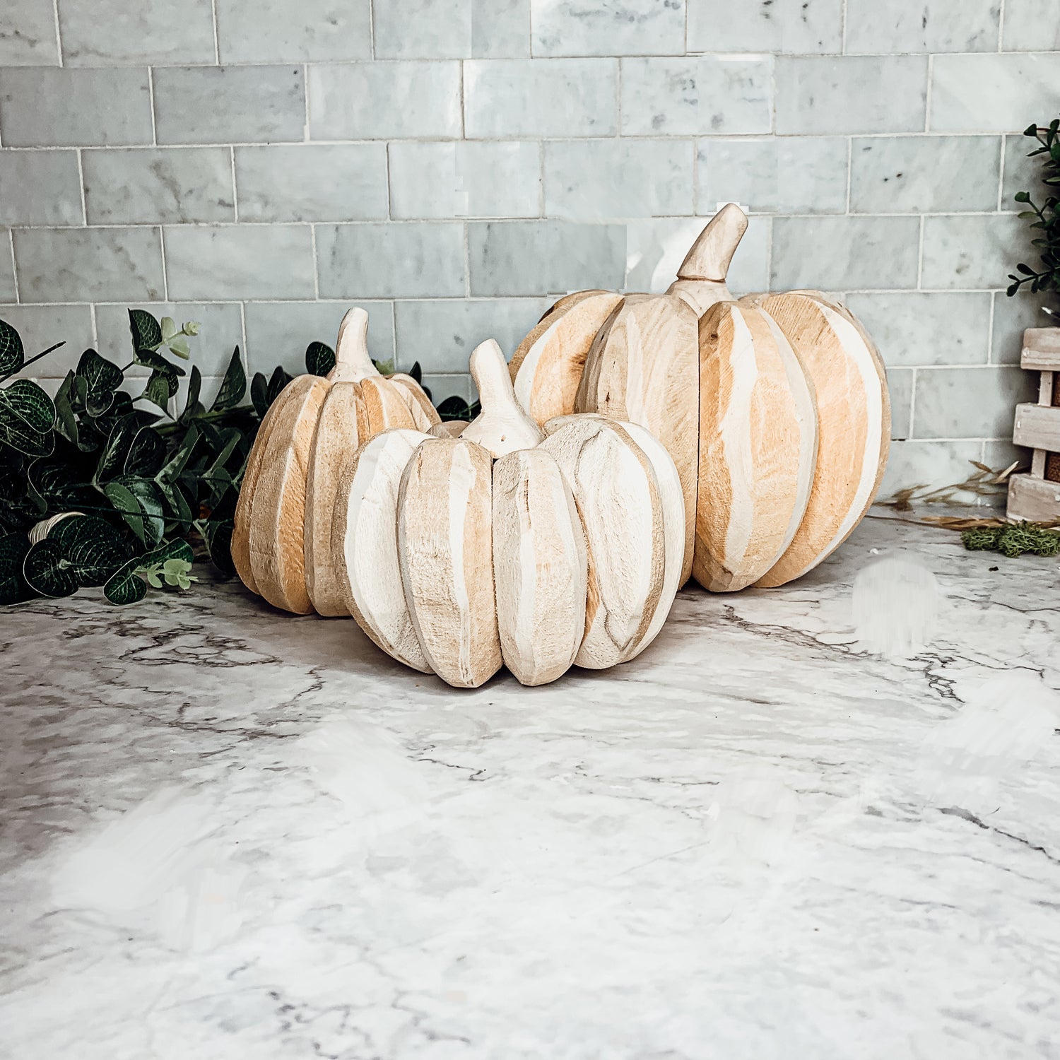 Farmhouse Pumpkin Trio – Hand-Crafted Wooden Pumpkins
