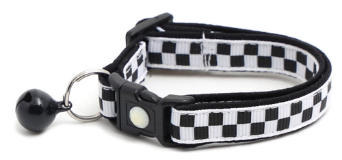 Black & White Checks – Breakaway Cat Collar