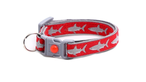 Great White Sharks – Breakaway Cat Collar
