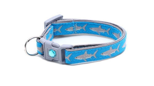 Great White Sharks – Breakaway Cat Collar