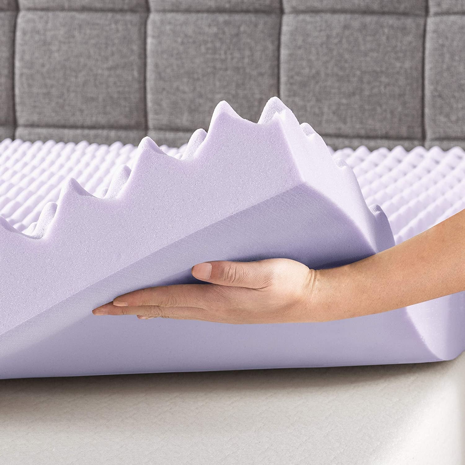 Lavender Infused Queen Memory Foam Topper – For a Calming Night's Sleep