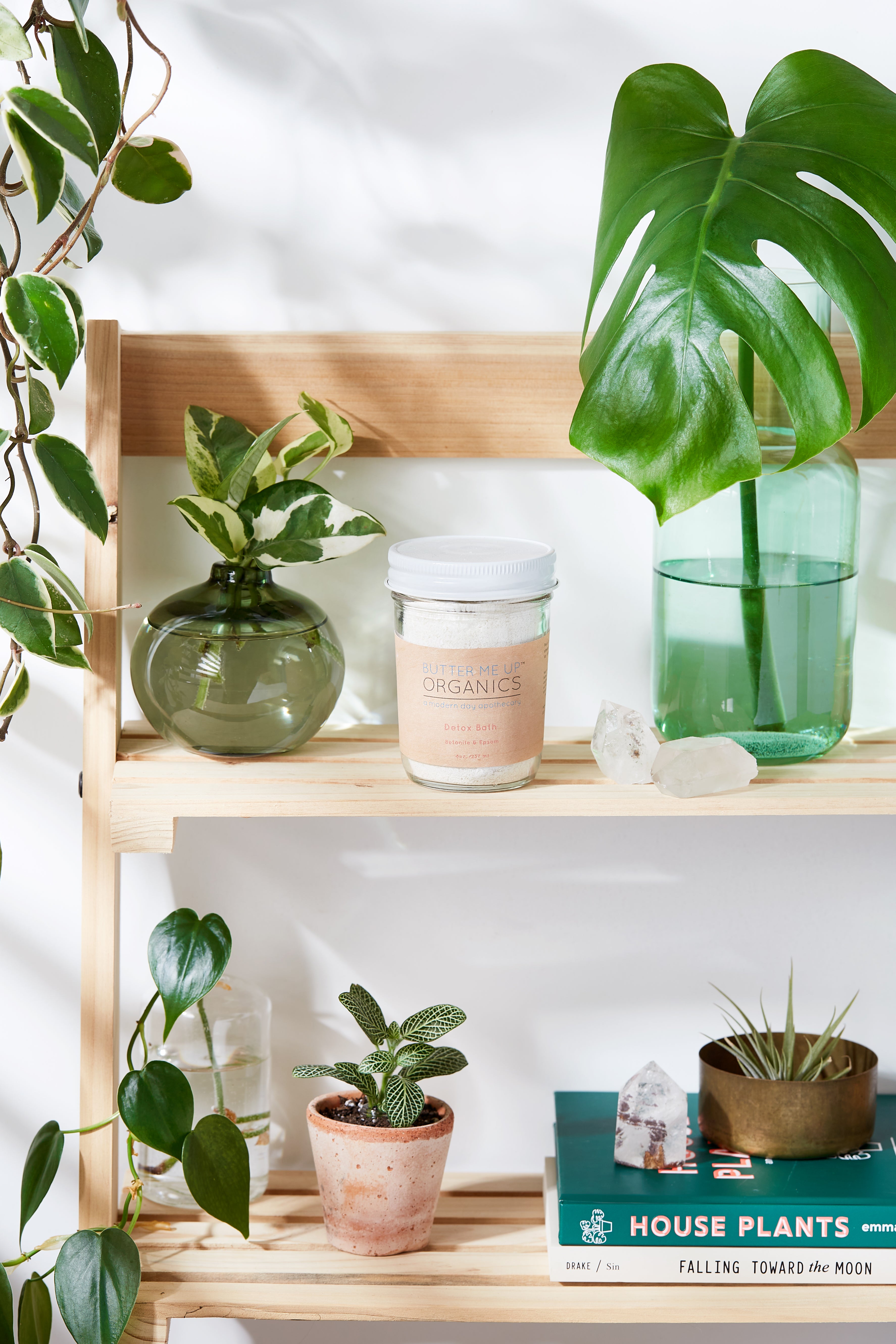 Detox Bath Soak – Epsom Salt, Bentonite Clay & Essential Oils