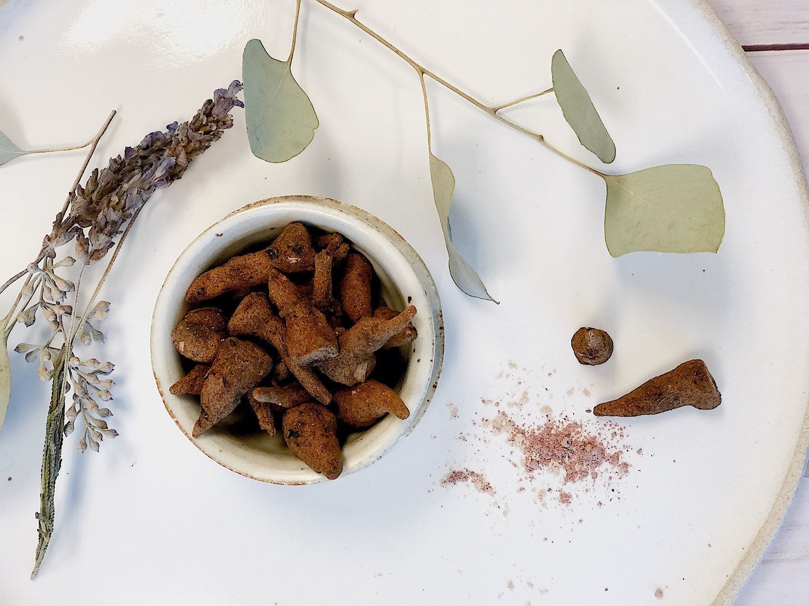 Divine Meditation Incense – Palo Santo, Frankincense & Myrrh